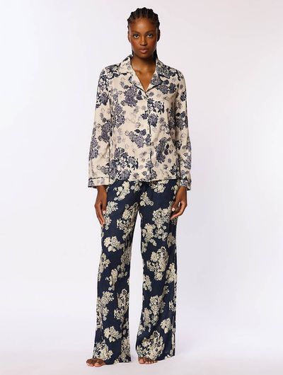 2024-27-11-Valisere_Eterea_Pijamas_57786_57787_639-4.jpg 2024-27-11-Valisere_Eterea_Pijamas_57786_57787_639-4.jpg