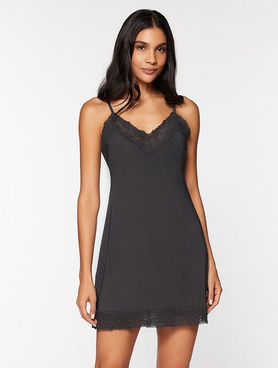 2025-05-28-Valisere_ESSENCIALLEVE_1_90740_0319-12867 2025-05-28-Valisere_ESSENCIALLEVE_1_90740_0319-12867